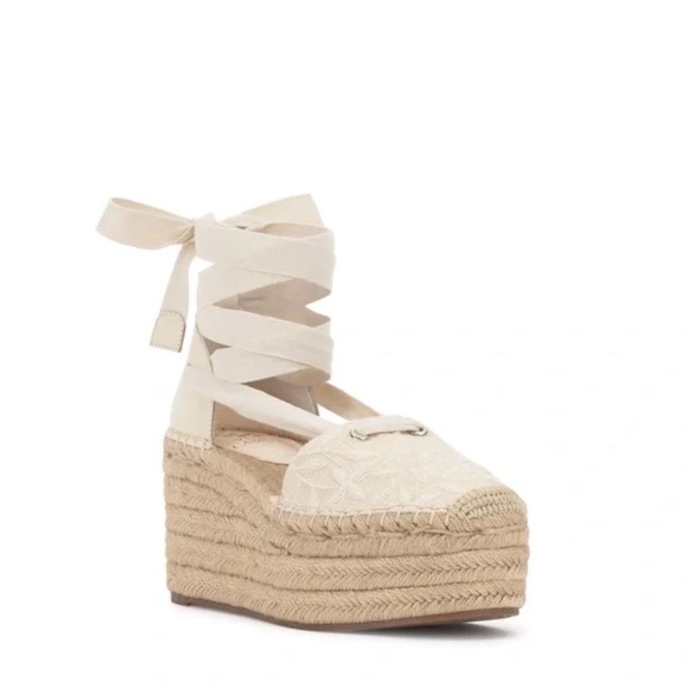 Vince Camuto Cream Lace-Up Espadrille Wedges